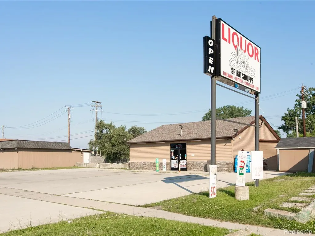 3407 Electric Avenue Port Huron City MI 48060