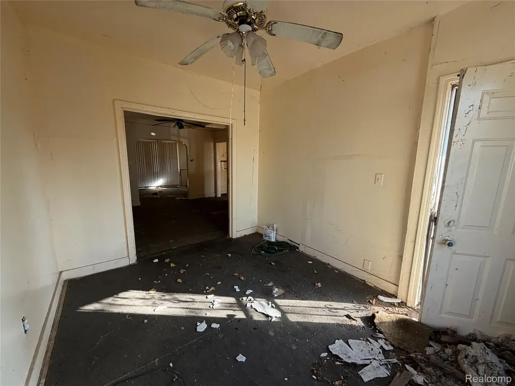 11383 Ohio Street Detroit City MI 48204