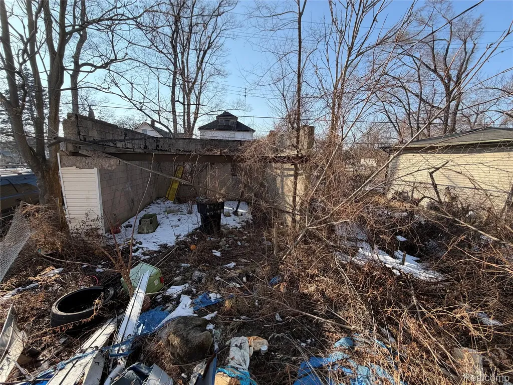 11383 Ohio Street Detroit City MI 48204