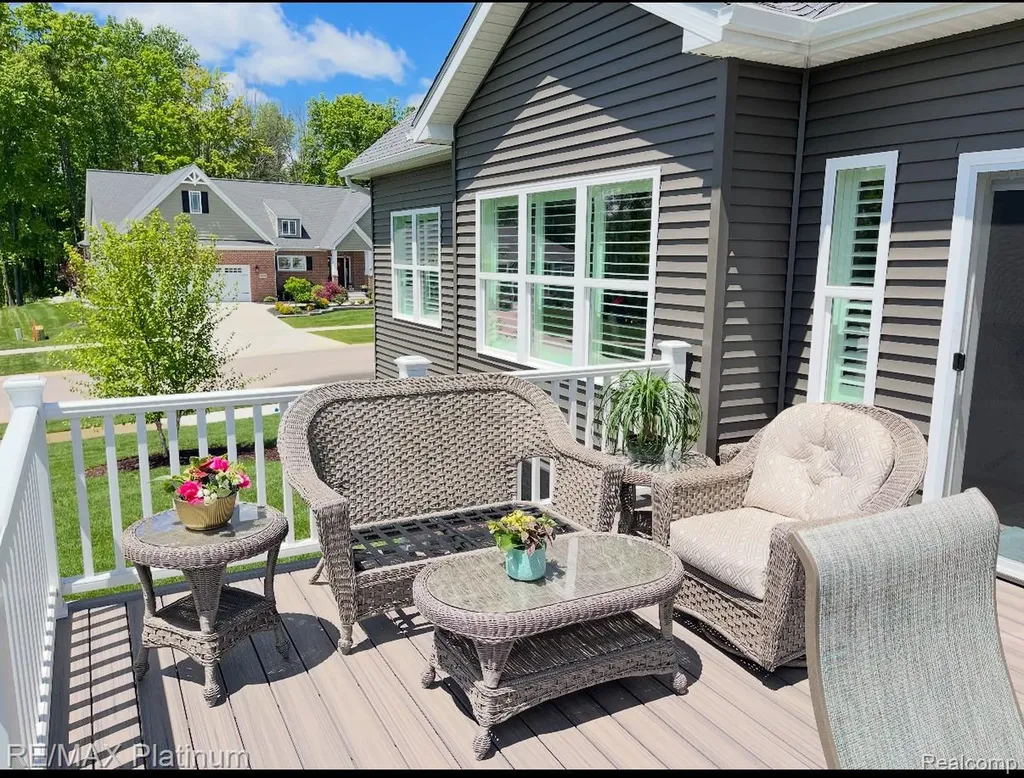 9860 Havendale Drive Brighton City MI 48114