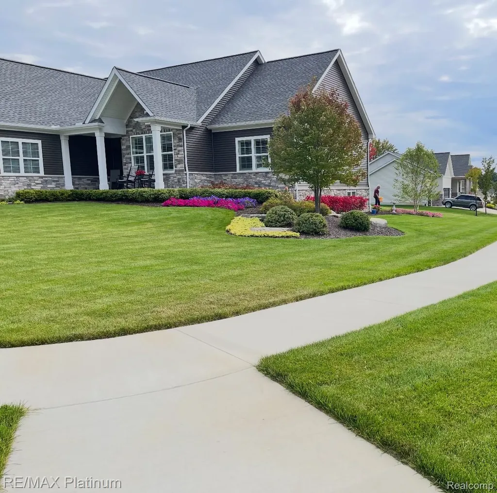 9860 Havendale Drive Brighton City MI 48114