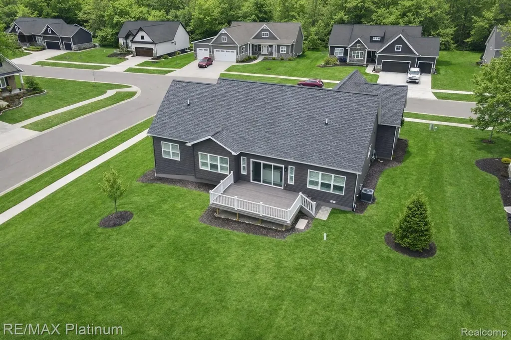 9860 Havendale Drive Brighton City MI 48114