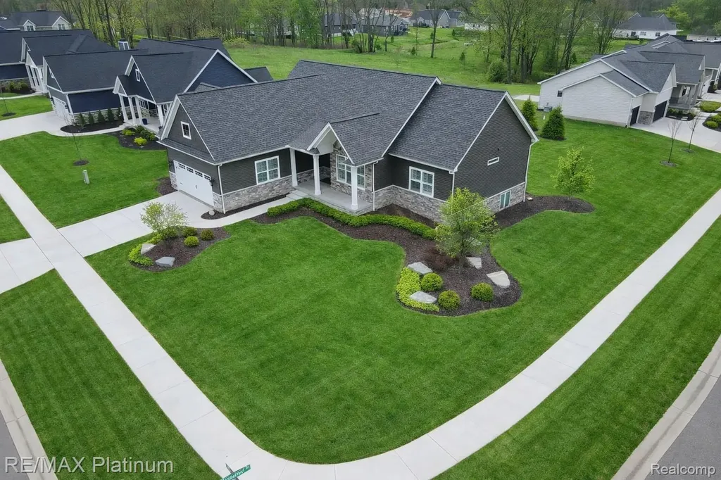 9860 Havendale Drive Brighton City MI 48114