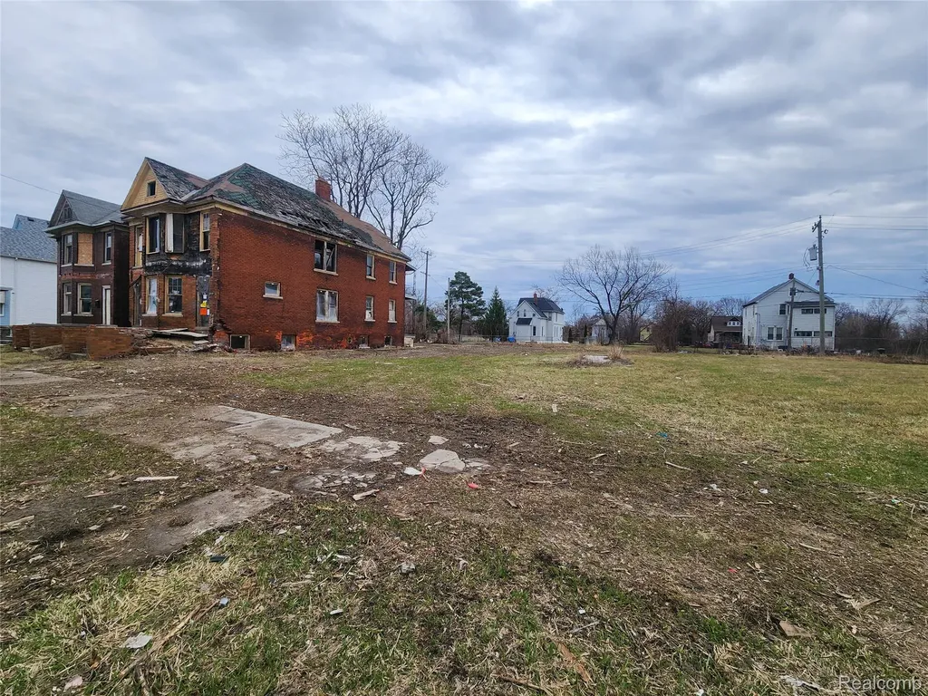 2707 Wreford Street Detroit City MI 48208
