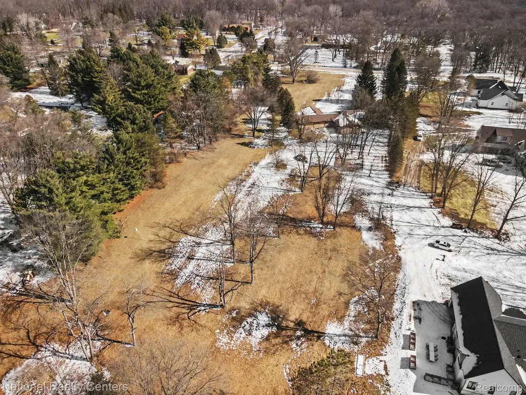 400 Liddy Drive Brighton Township MI 48114