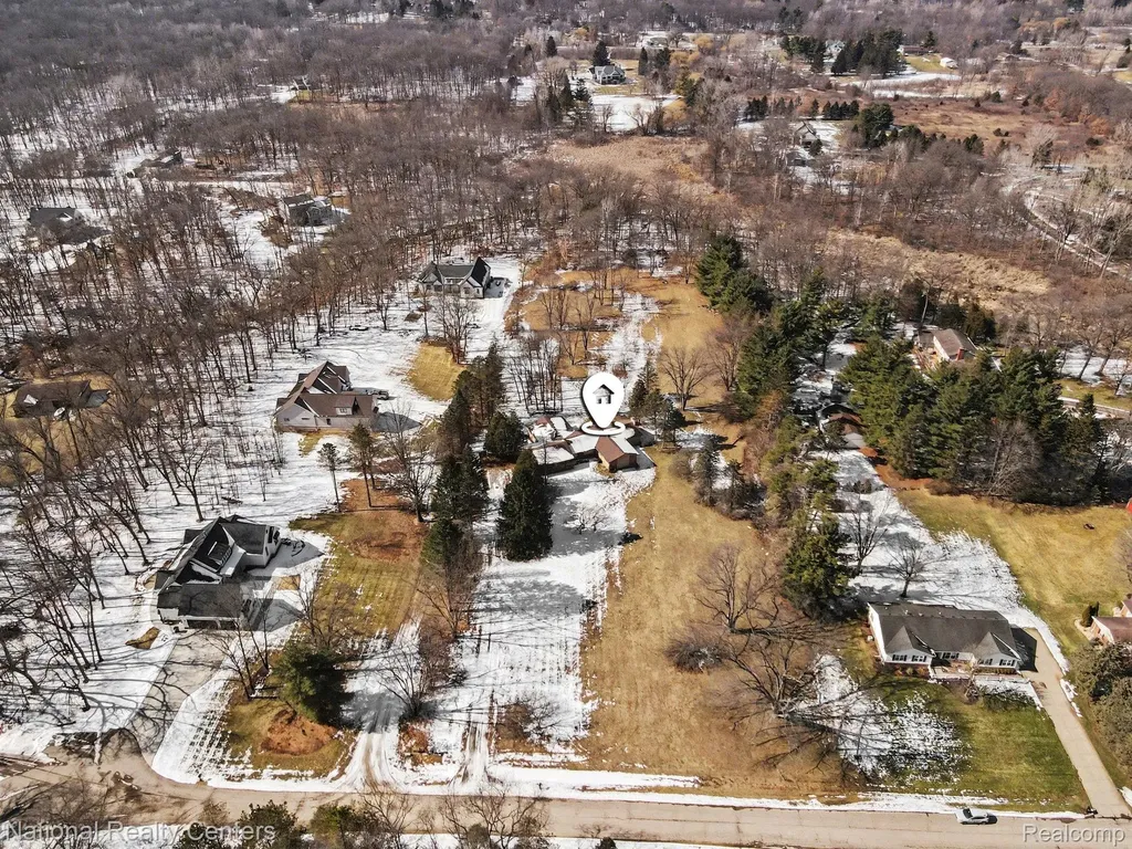 400 Liddy Drive Brighton Township MI 48114