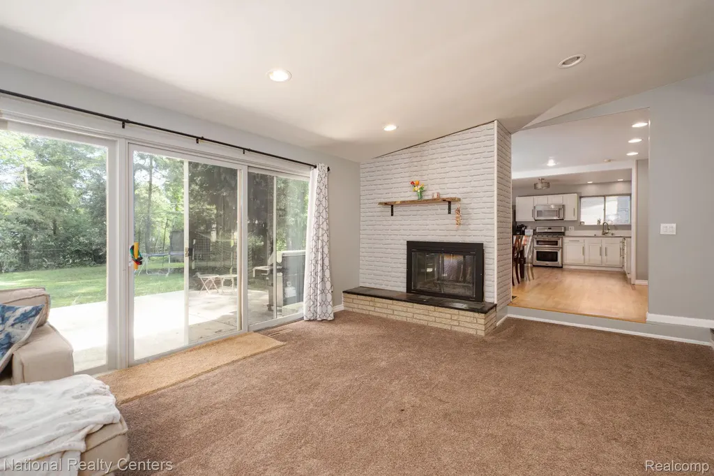 32484 Chesterbrook Street Farmington Hills City MI 48334