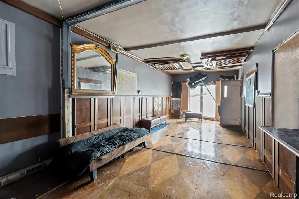 13419 Fenkell Street Detroit City MI 48227