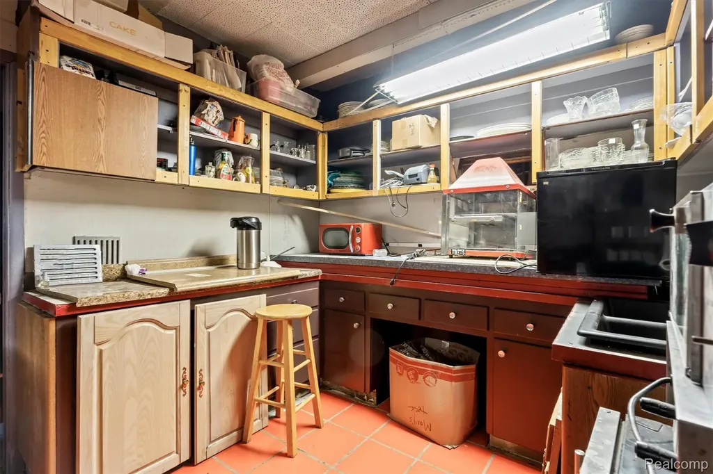 13419 Fenkell Street Detroit City MI 48227