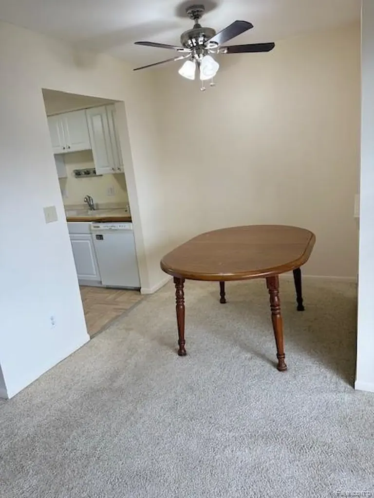 25325 Potomac Drive South Lyon City MI 48178
