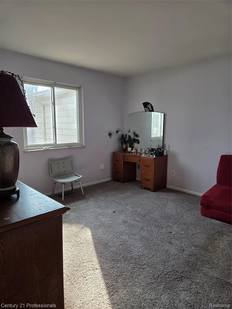 2513 Golden Shores Drive Fenton Charter Township MI 48430