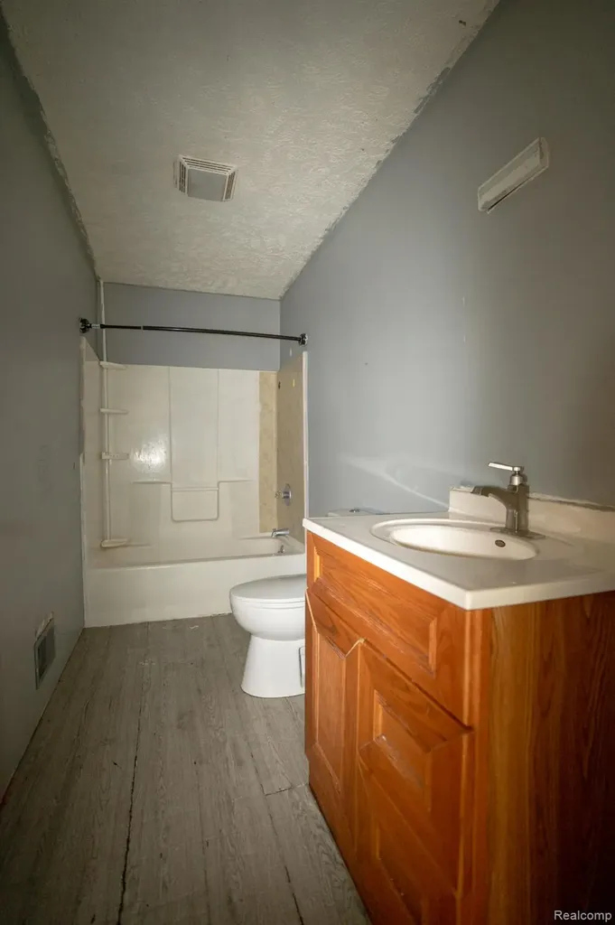 4052 S Harvard Avenue Webber Township MI 49304