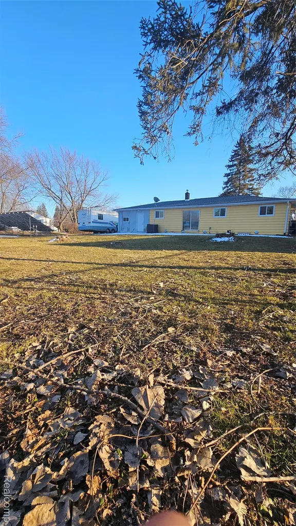 2315 Kansas Avenue Bridgeport Charter Township MI 48601