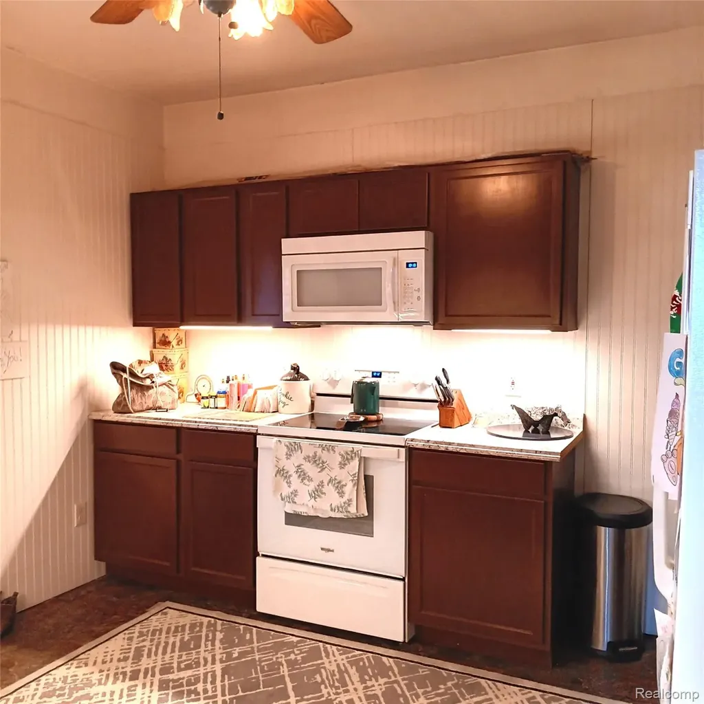 3739 Main Street N Akron Township MI 48701
