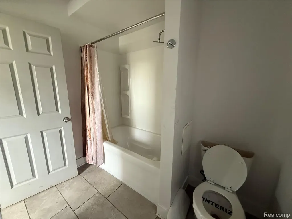 267 W Lincoln Road Arcada Township MI 48801