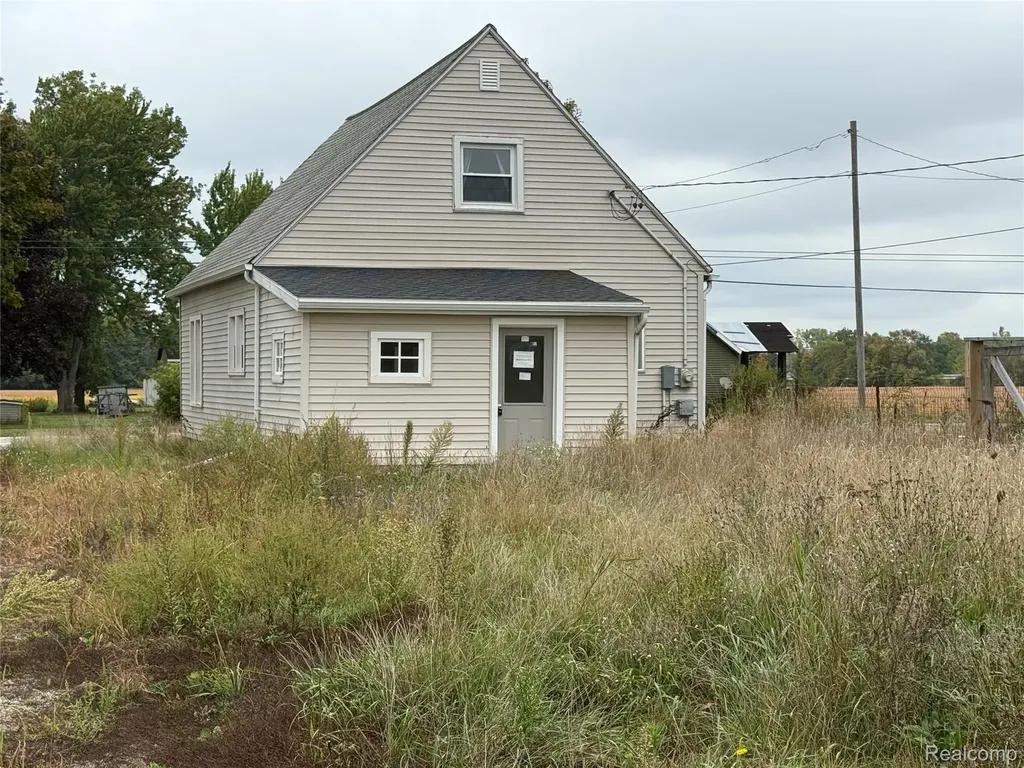 267 W Lincoln Road Arcada Township MI 48801