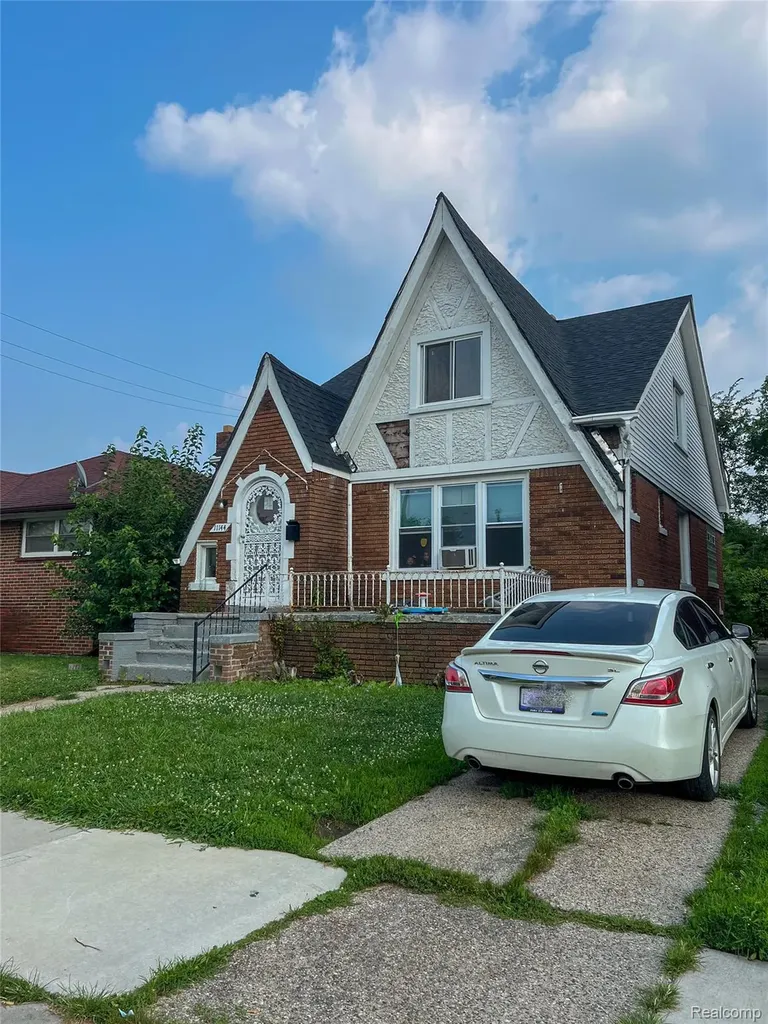 11144 Sanford Street Detroit City MI 48205
