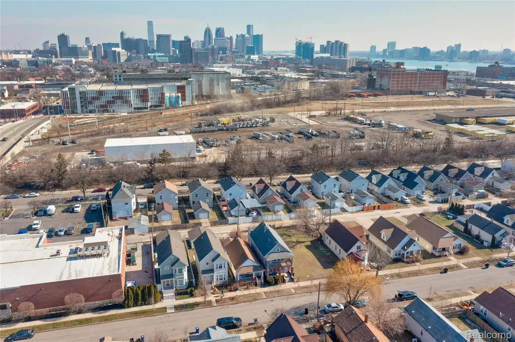 1478 17th Street Detroit City MI 48216