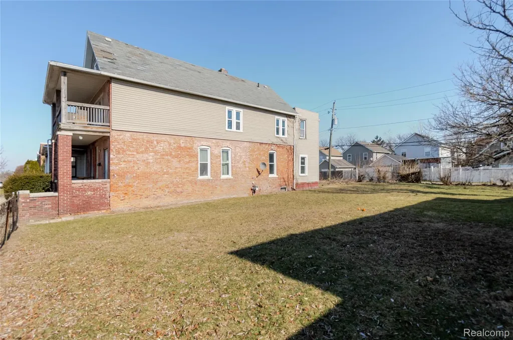 1486 17th Street Detroit City MI 48216