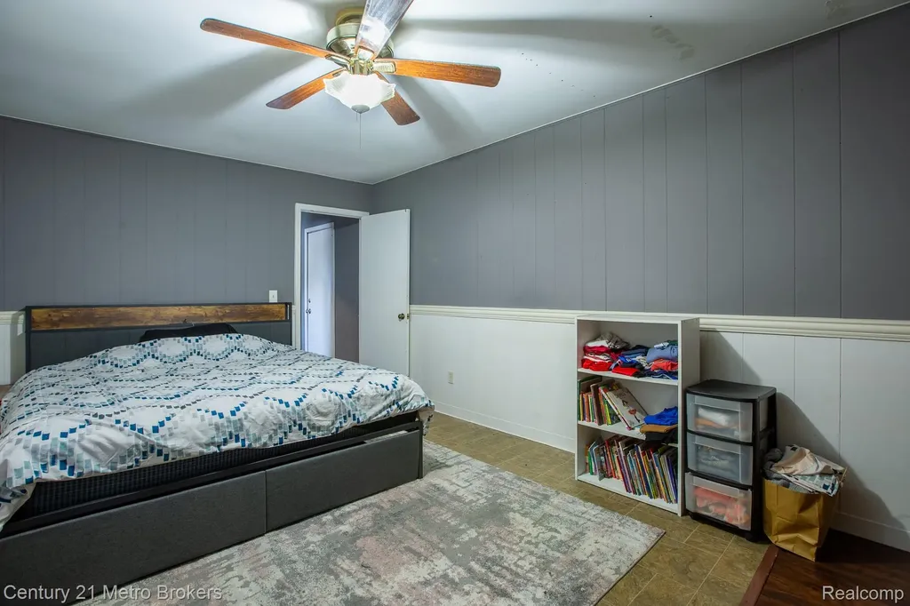 6101 Belsay Road Grand Blanc Charter Township MI 48439