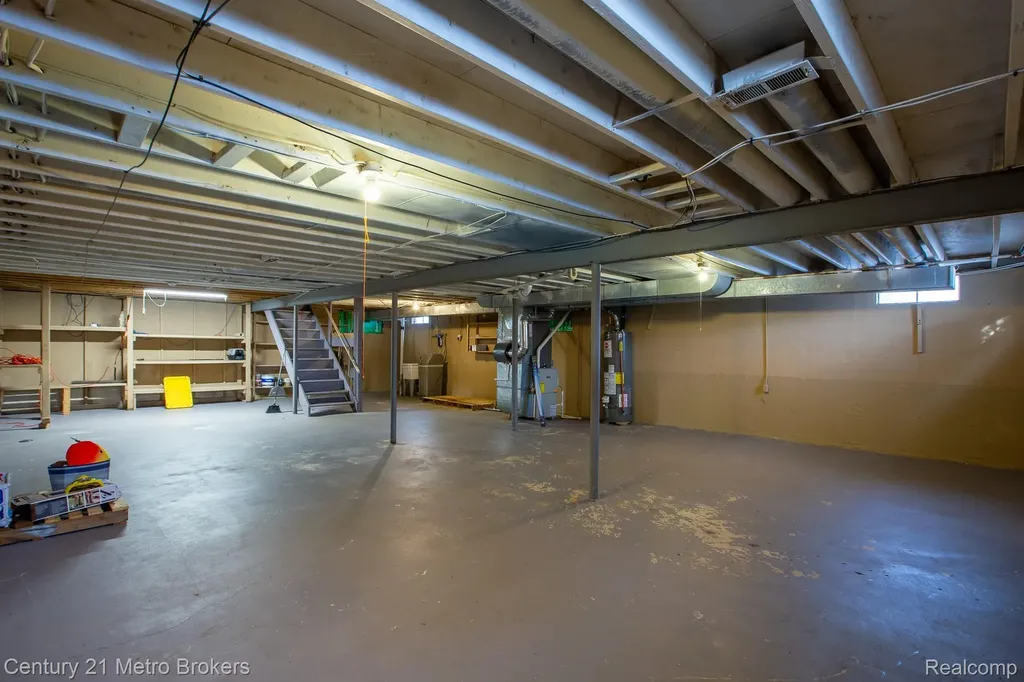 6101 Belsay Road Grand Blanc Charter Township MI 48439