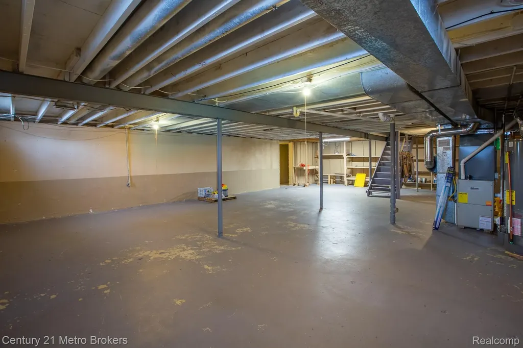 6101 Belsay Road Grand Blanc Charter Township MI 48439