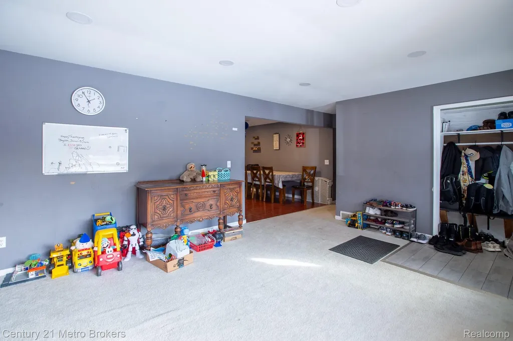 6101 Belsay Road Grand Blanc Charter Township MI 48439