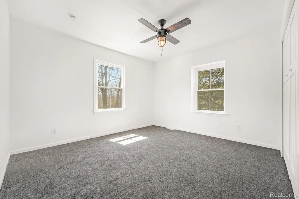 26914 Pebblestone Street Southfield City MI 48034
