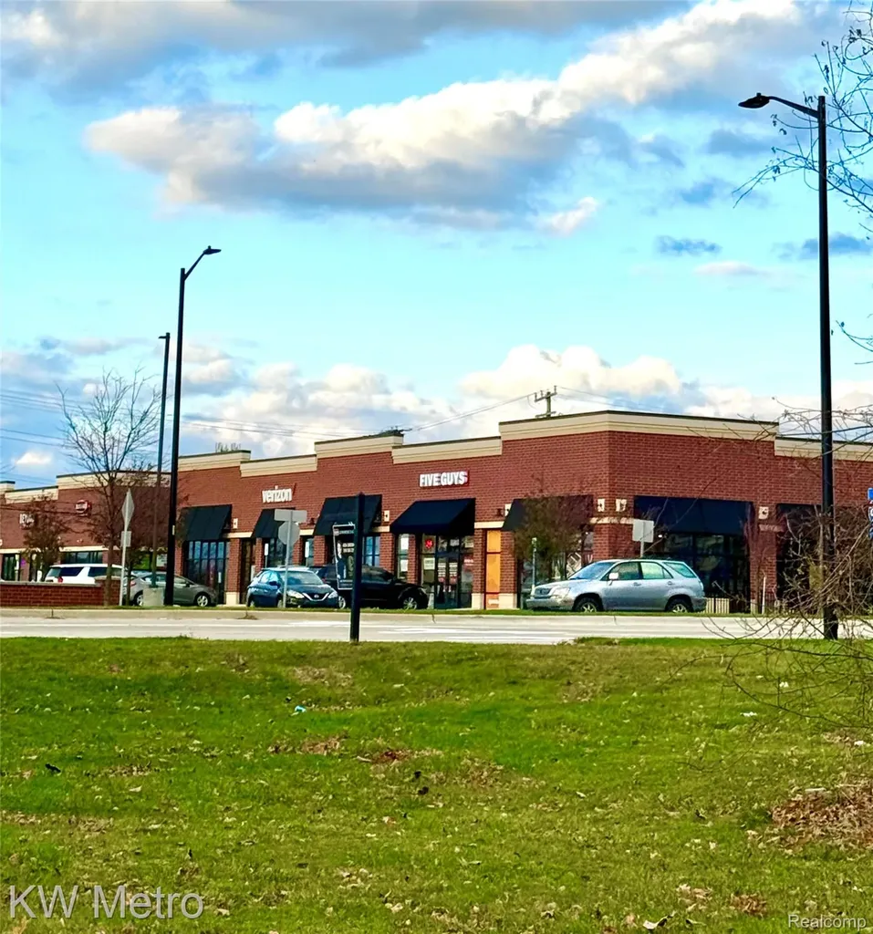 Lot 12, 13 Novi Road Novi City MI 48375