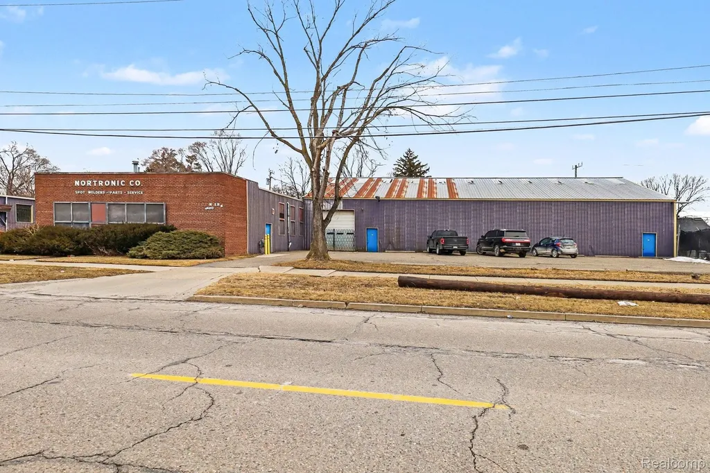 20210 Sherwood Street Detroit City MI 48234