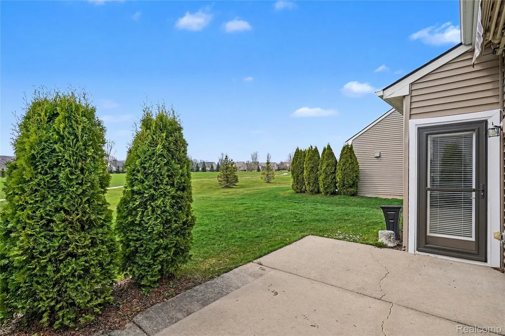 9444 Saint Andrews Drive Grand Blanc Charter Township MI 48439
