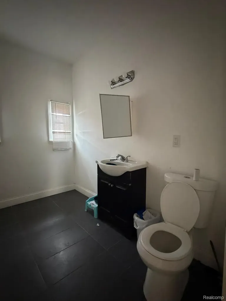 162 Puritan Street Highland Park City MI 48203