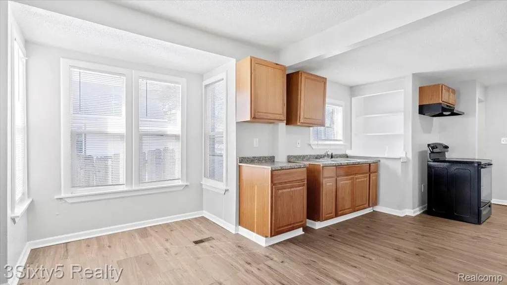 202 Haltiner Street River Rouge City MI 48218