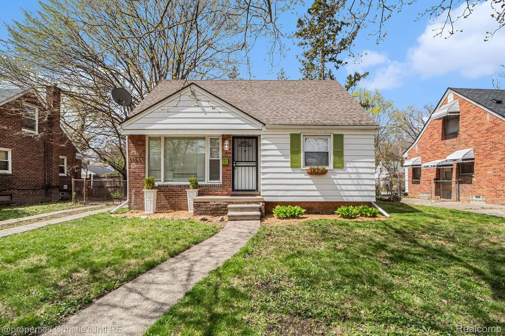 11669 Chatham Detroit City MI 48239