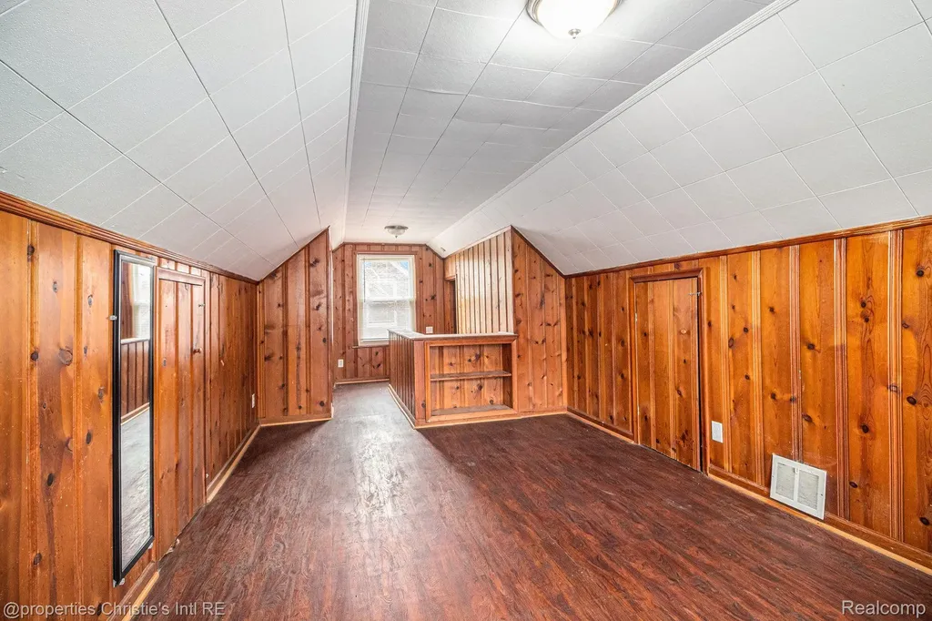 11669 Chatham Detroit City MI 48239