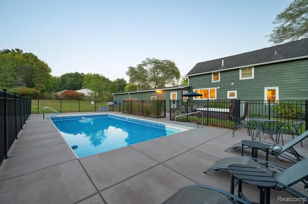 9695 Community Hall Road New Buffalo Township MI 49129