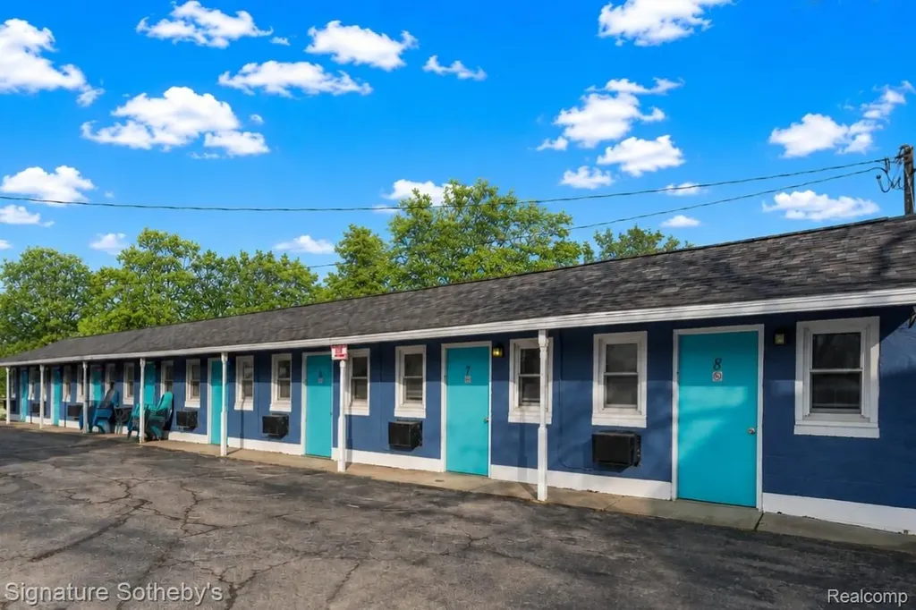 6997 Lakeshore Road Worth Township MI 48450