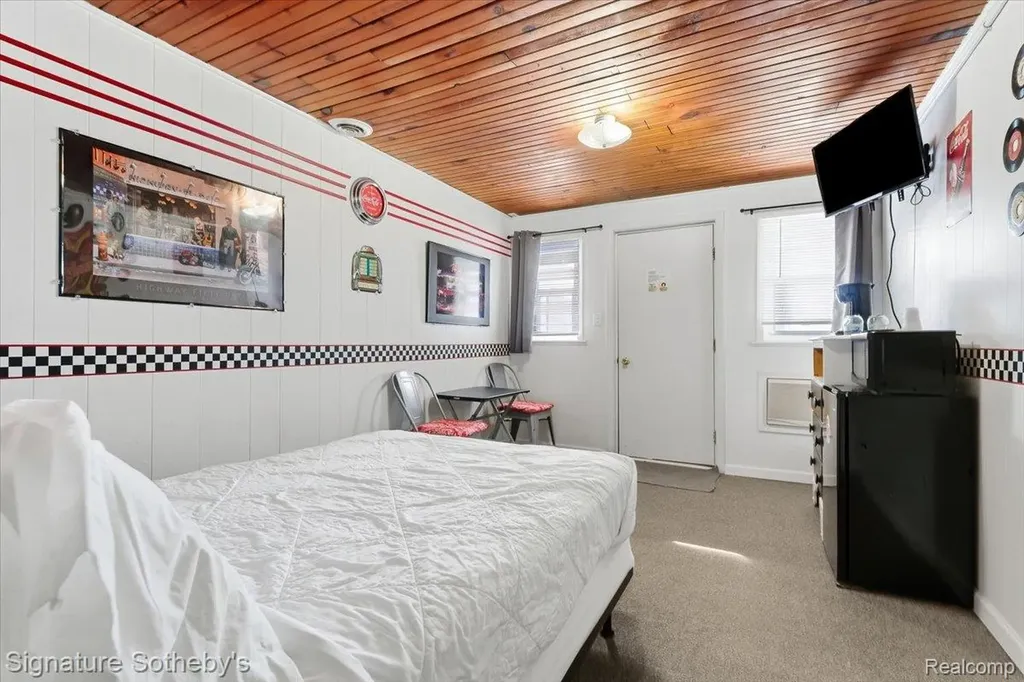 6997 Lakeshore Road Worth Township MI 48450