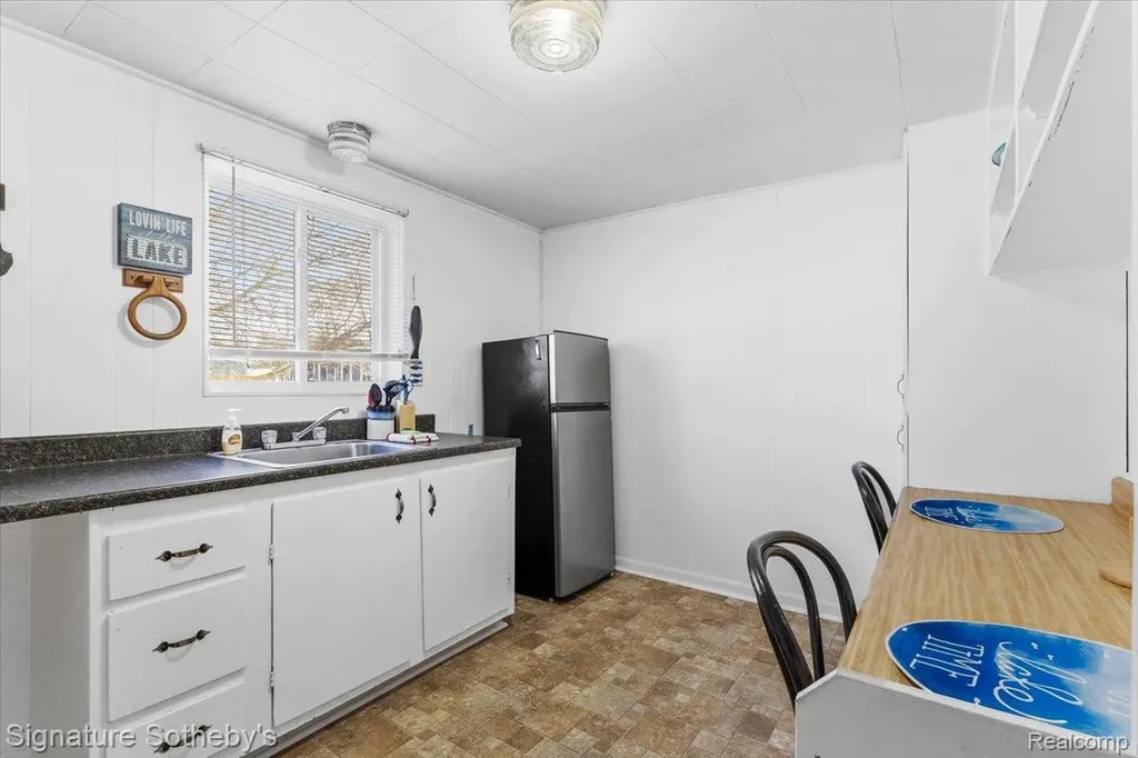 6997 Lakeshore Road Worth Township MI 48450