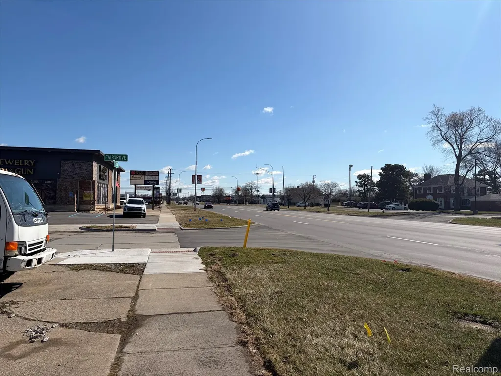 17820 Eureka Road Southgate City MI 48195