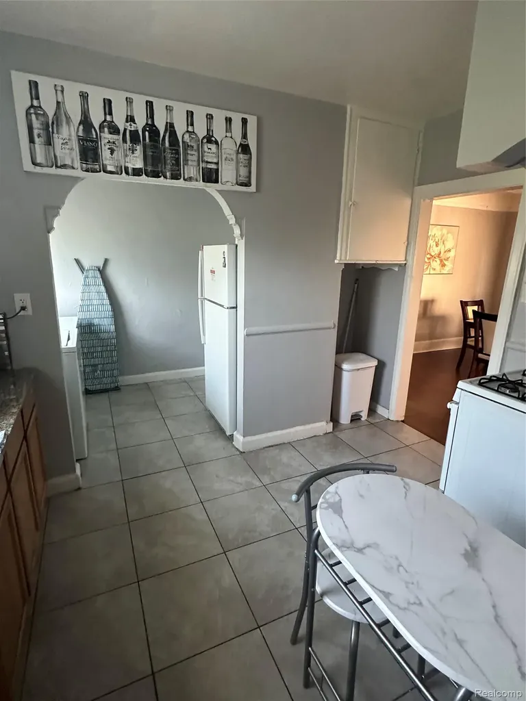 17566 Stoepel Street Detroit City MI 48221