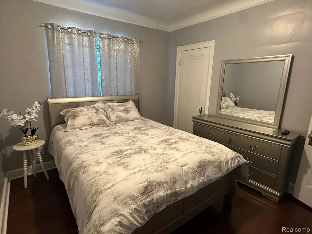 17566 Stoepel Street Detroit City MI 48221