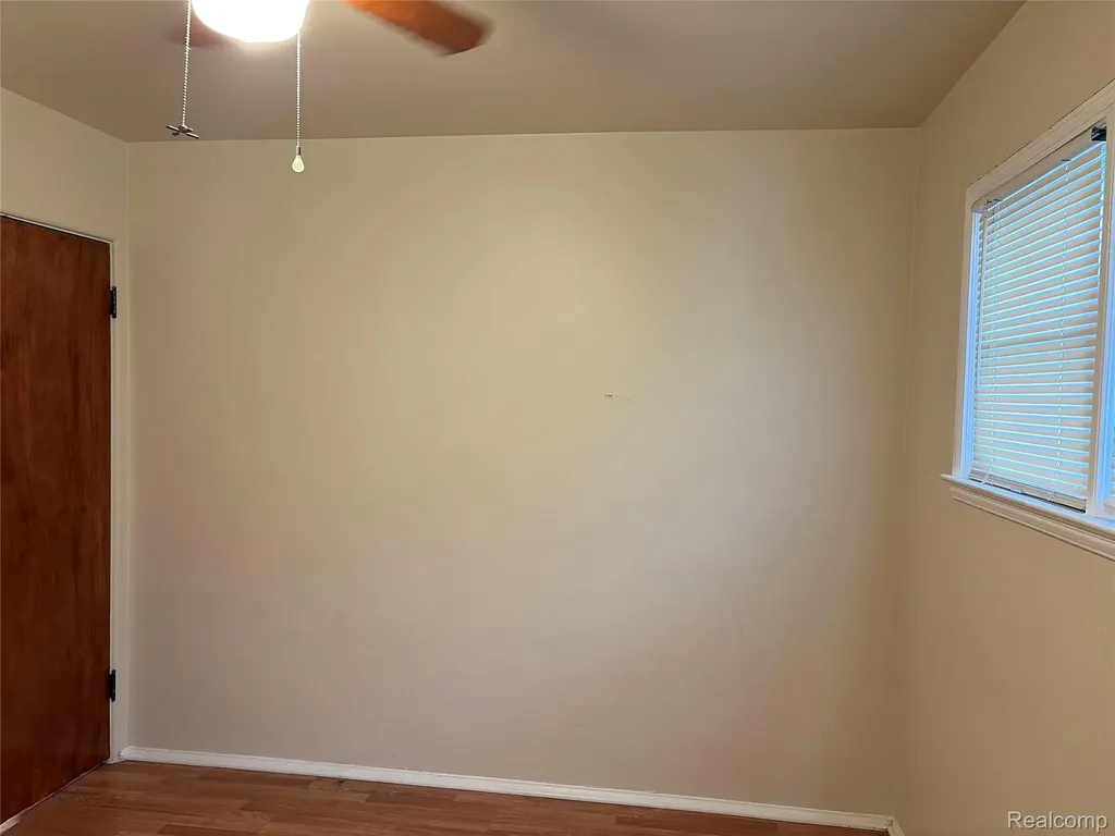 19711 Greydale Avenue Detroit City MI 48219