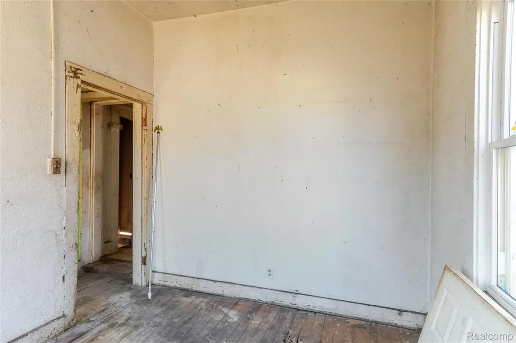 1488 17th Street Detroit City MI 48216