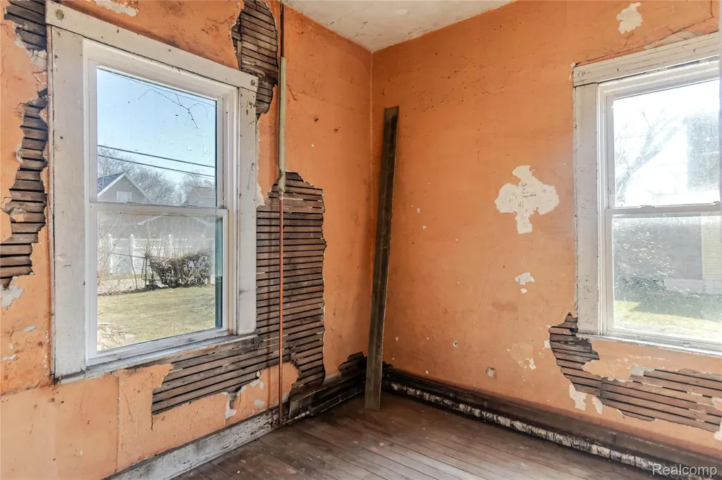 1488 17th Street Detroit City MI 48216