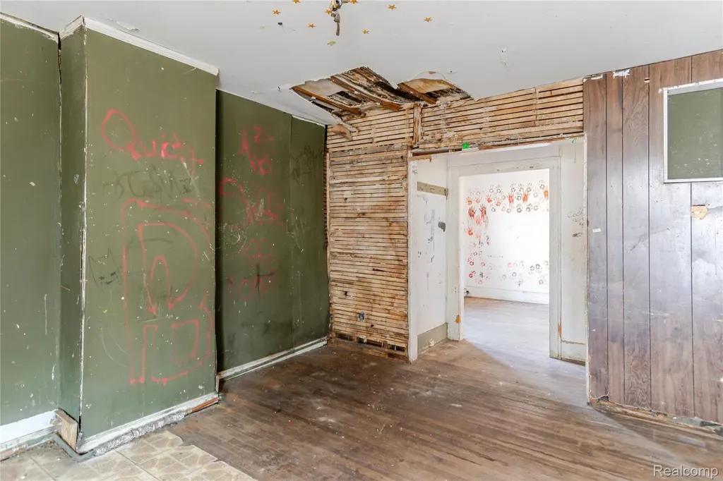 1488 17th Street Detroit City MI 48216