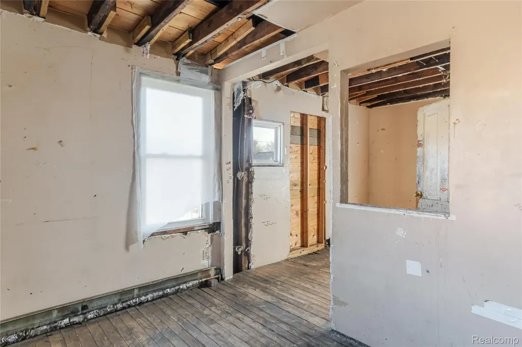 1488 17th Street Detroit City MI 48216