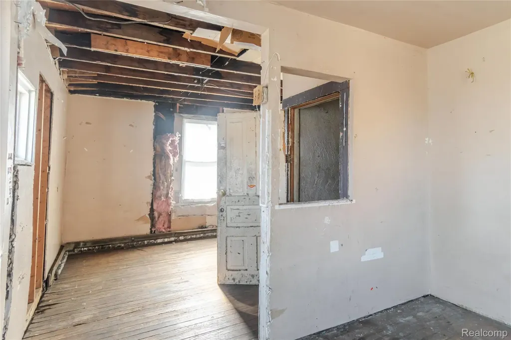 1488 17th Street Detroit City MI 48216