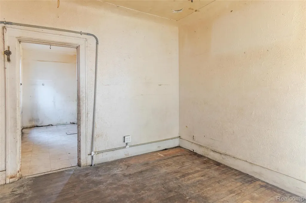 1488 17th Street Detroit City MI 48216
