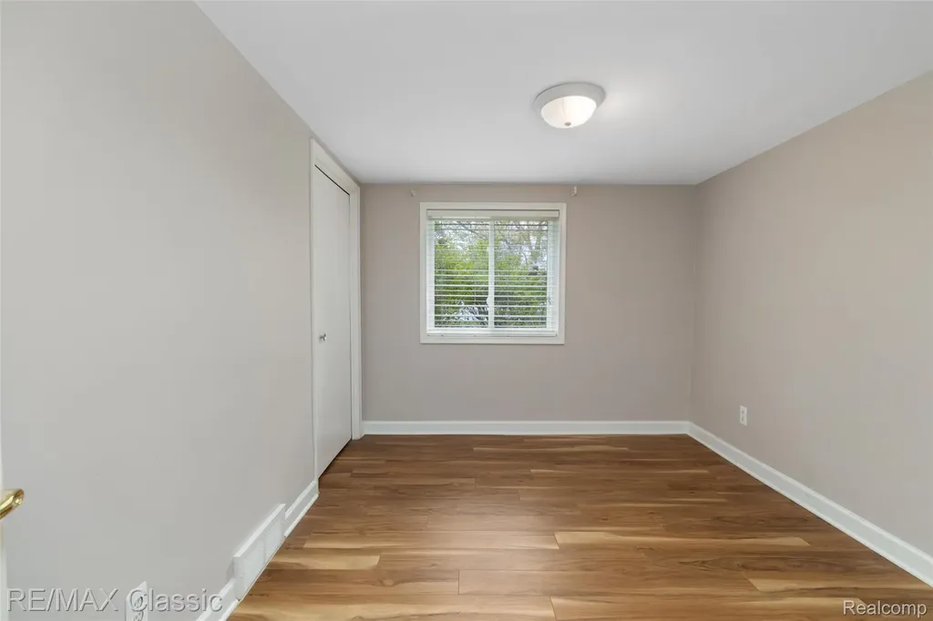 804 Bonita Drive White Lake Charter Township MI 48383